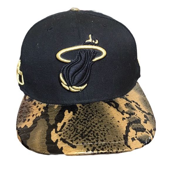 Black & Gold Miami Heat Strapback Hat - Picture 1 of 4